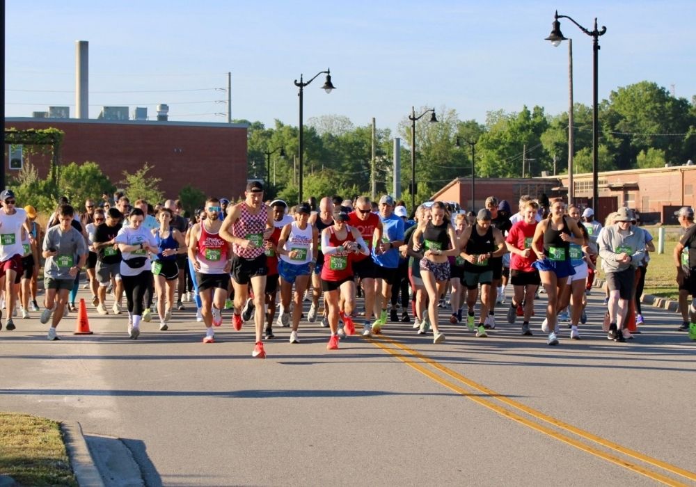 And they're off — 2026 Strides for Autism